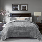 RECYCO Luxury Velvet Quilt Set Full Queen Size, Lightweight Velvet Comforter Set, Oversized Bedspread Coverlet Quilted Bedding Set, with 2 Matching Pillow Shams, for All Season, Gray