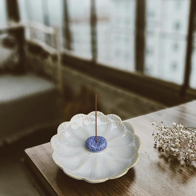 Ceramic Incense Holder Bowl with Brass Burner for Incense Sticks, 5.51 Inch Handmade Incense Burner Ash Catcher for Coil, Sage Cones, Palo Santo, Smudge Bowl for Yoga Meditation Room Décor (White)