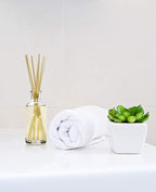 Urban Naturals Tuberose Fragrance Oil Reed Diffuser | Exotic Tuberose and Fragrant Orange Blossom | Floral Room Freshener with Reeds | Vegan. Made in The USA