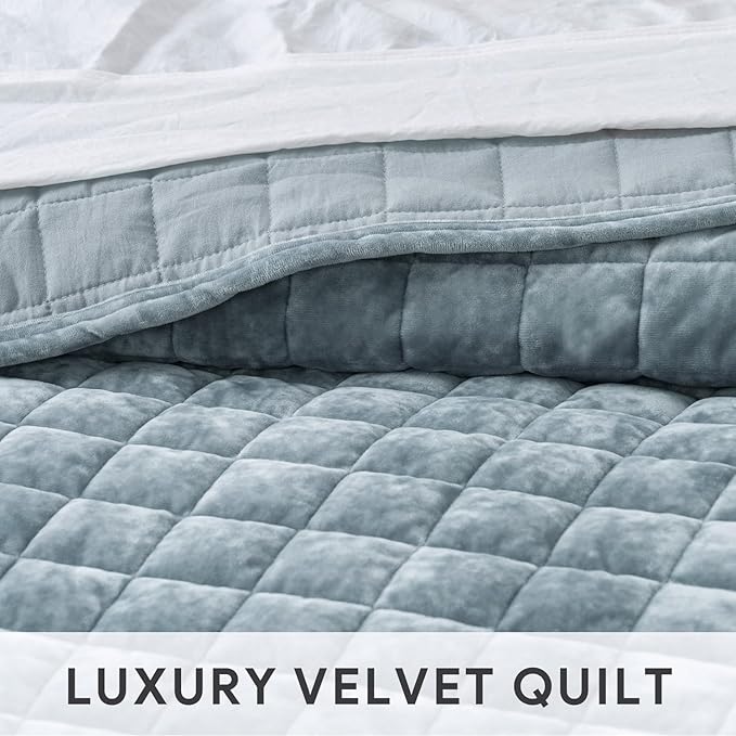 RECYCO Luxury Velvet Quilt Set, California King 118'' x 106'' Oversized Bedspread, Ultra Soft Velvet Comforter, Lightweight Box Stitch Bedding Sets for All Season, with 2 Shams, Blue Linen
