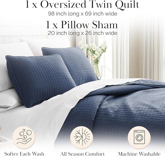 Southshore Fine Living, Inc. Twin Quilt Bedding Set, Soft Microfiber Summer Bedspread Coverlet, Stain and Pet Hair Resistant Bedding, Machine Washable Twin XL Quilt Set with 1 Pillow Sham, Dark Blue