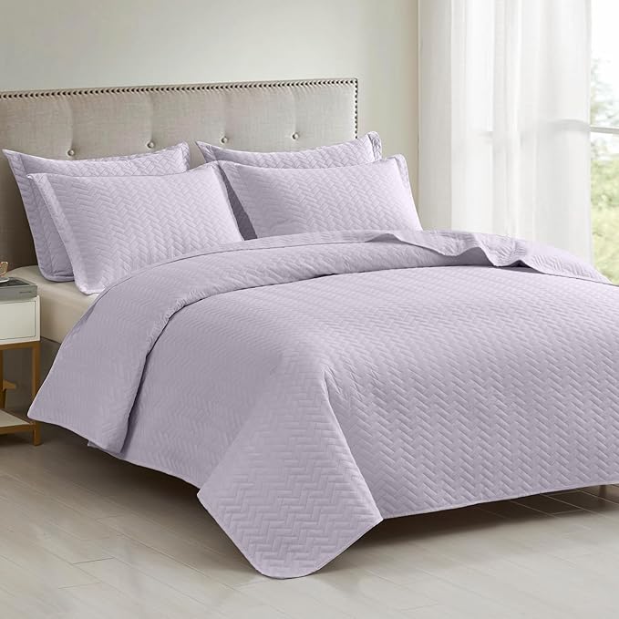 Maple&Stone Quilt Set Twin/Twin XL, Lightweight Lilac Purple Bedspread Ultrasonic Chevron Pattern Light Coverlet for All Season Comforter Bedding Decor - 2 Piece Twin Extra Long Bed Cover Sets
