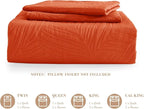 Exclusivo Mezcla Twin Quilt Bedding Set, Lightweight Burnt Orange Quilts Twin Size for All Seasons, Soft Microfiber Bedspreads Coverlets Bed Cover with Leaf Pattern, 2 Piece