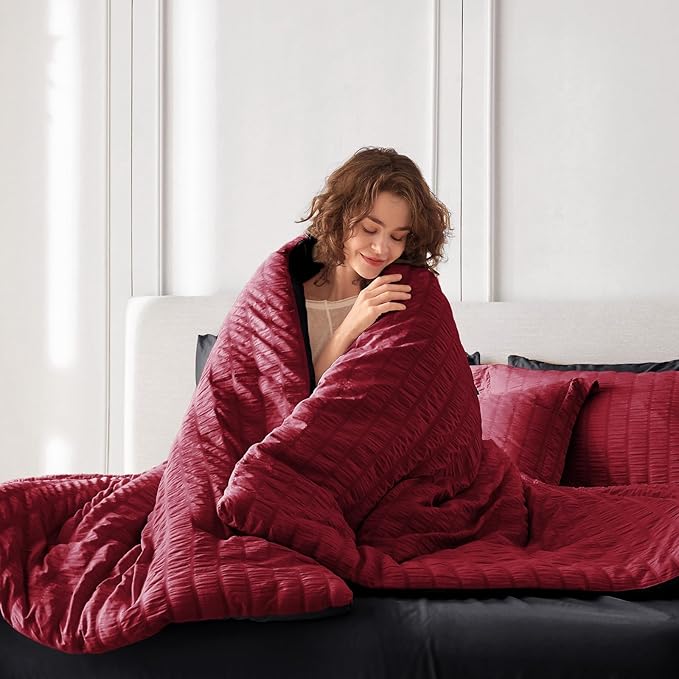 MUXHOMO 7 Pieces Full Comforter Set, Seersucker Bed in a Bag Full Size, All Season Luxury Bedding Set with Comforter, Flat Sheet, Fitted Sheet, Pillowcases & Shams, Red & Black