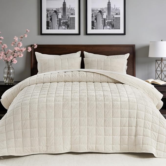 KASENTEX Greek Velvet Twin Quilt Set, 3× Softer Luxe Sheen, 100% Cotton Backing, 150GSM Down-Alternative Fill, Expanded 68×90" Coverage for Fuller Side Drape (1 Quilt + 1 Pillow Shams), Whisper White