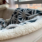 LOMAO Sherpa Fleece Blanket Fuzzy Soft Throw Blanket Dual Sided Blanket for Couch Sofa Bed (Navy, 90''x90'')