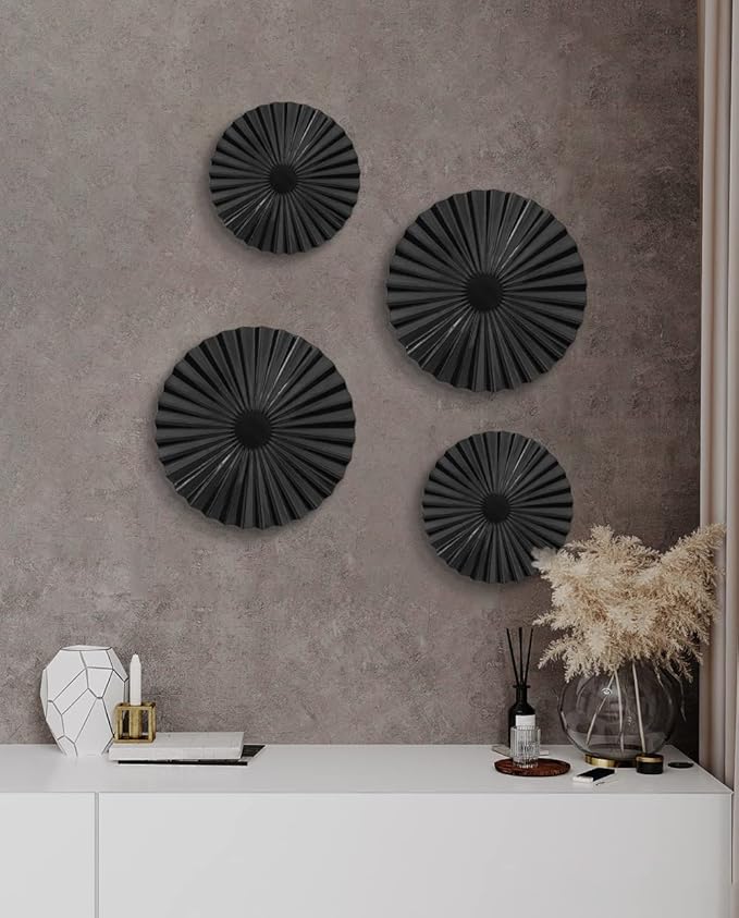 ITrixgan Black Metal Wall Art Decor For Living Room, Wall Hanging Decor Set Above TV Wall Decor, Gothic Room Decor for Bedroom Round Decorative Wall Art, Black Wall Decorations For Home Above Bed