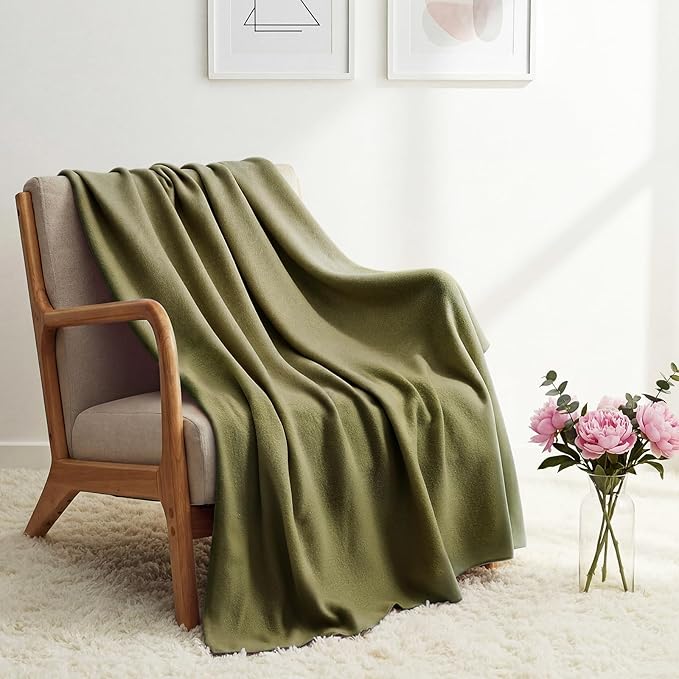 Shimeyao 24 Packs Fleece Throw Blanket Soft Warm Lightweight Fleece Blanket Cozy Throw Bulk for Home Bed Couch Sofa Office Wedding Gifts Suitable for Seasons, 50 x 60 Inches (Olive Gray Brown)