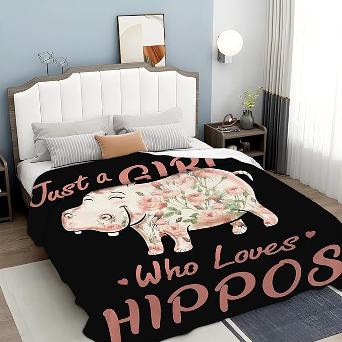 Hippo Blanket for Girls Women Just A Girl Who Loves Hippos Gifts Throw Blanket Lightweight Fuzzy Cozy Plush Flannel Fleece Blankets for Bed Decor 40"x50"