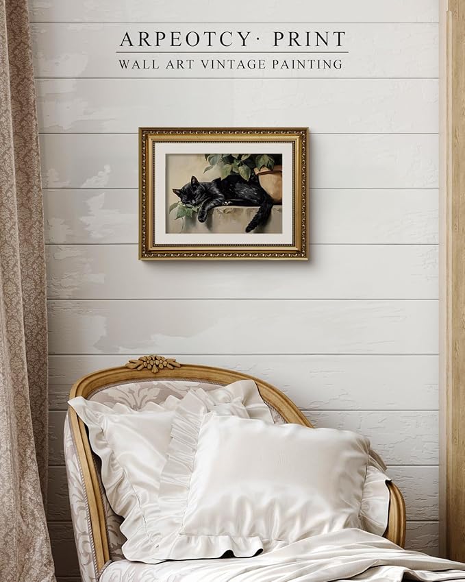 ARPEOTCY Vintage Gold Framed Wall Art Decor, 11x14 Inch Sleeping Black Cat Wall Art for Living Room Bedroom, Retro Vintage Animal Picture for Ktichen Bathroom Decor Aesthetic