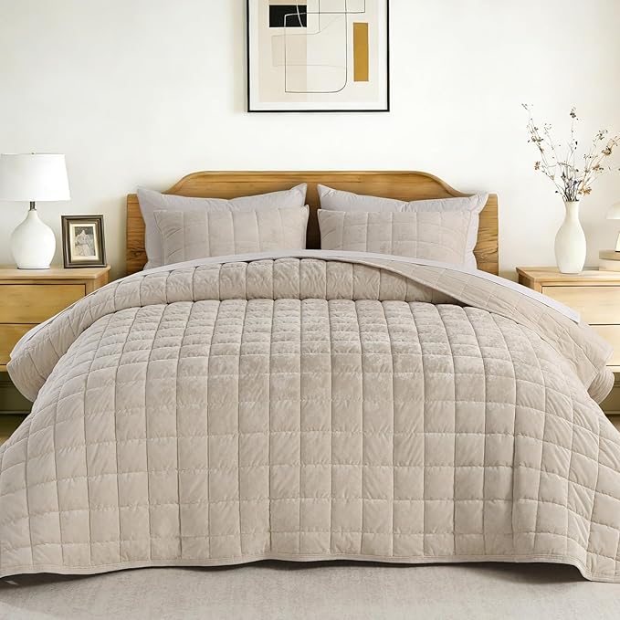 Oversized King Greek Velvet Quilt Set, 3× Softer Luxe Sheen, 100% Cotton Backing, 150GSM Down-Alternative Fill, Extra-Wide 112×106" Hotel-Style Luxury Coverage (1 Quilt + 2 Pillow Shams), Sandshell