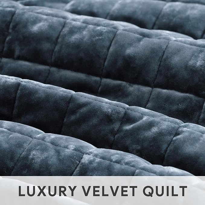 RECYCO Luxury Velvet Quilt Set Full Queen Size Bedding Sets, Ultra Soft Velvet Comforter Set, Lightweight Channel Box Stitch Oversized Bedspread Coverlet for All Season, with 2 Shams, Stormy Blue