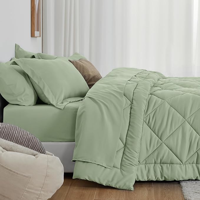 Love's cabin California King Comforter Set Sage, 7 Pieces California King Bed in a Bag, All Season Bedding Sets with 1 Comforter, 1 Flat Sheet, 1 Fitted Sheet, 2 Pillowcase and 2 Pillow Sham