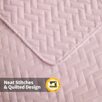 Maple&Stone Quilt Set Queen Size, Lightweight Pink Bedspread Ultrasonic Chevron Pattern Light Coverlet for All Season Comforter Bedding Decor - 3 Piece Full Bed Cover Sets