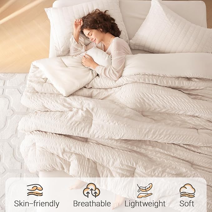 MUXHOMO 5 Pieces Twin Comforter Set, Seersucker Bed in a Bag Twin Size, All Season Luxury Bedding Set with Comforter, Flat Sheet, Fitted Sheet, Pillowcase & Sham, Beige