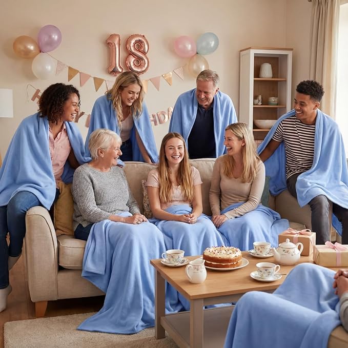 Shimeyao 24 Packs Fleece Throw Blanket Soft Warm Lightweight Fleece Blanket Cozy Throw Bulk for Home Bed Couch Sofa Office Wedding Gifts Suitable for Seasons, 50 x 60 Inches(Clear Blue)