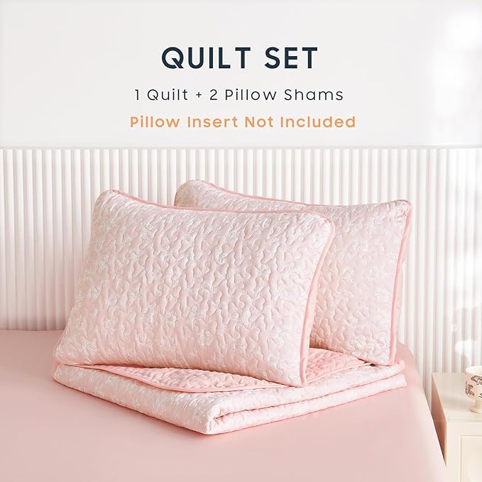 Wake In Cloud - Floral Quilt Set, Coquette Cottagecore Shabby Chic Flower Pattern for Women Teen Girls, Reversible Lightweight Bedspread Coverlet, 3 Pieces, Light Pink, Twin/Twin XL Size