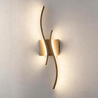 Battery Operated Wall Sconce with Remote Control,10000mAh USB Rechargeable Wireless Minimalist Gold Wall Light,3000K-6000K Dimmable LED Wall Lamp for Bedroom Hallway Background Staircase -1 Pcs