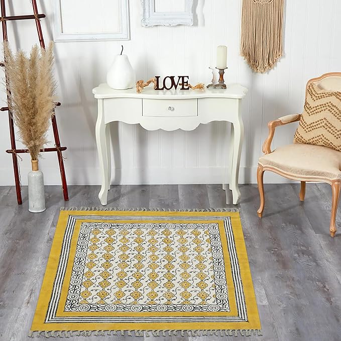 Area Rug 4' Square Rug Yellow & Beige Cotton Dhurrie Oriental Thick 0.19 inches Stone Easy Washable Rug Hand Wash Cotton Carpet Flatweave Rug Indoor Outdoor Rugs for Kitchen, Bedside, Enterway