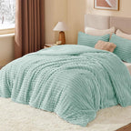BEDELITE Fleece Twin Comforter Set -Super Soft & Warm Fluffy Light Green Bedding, Luxury Fuzzy Heavy Bed Set for Winter with 1 Pillow case