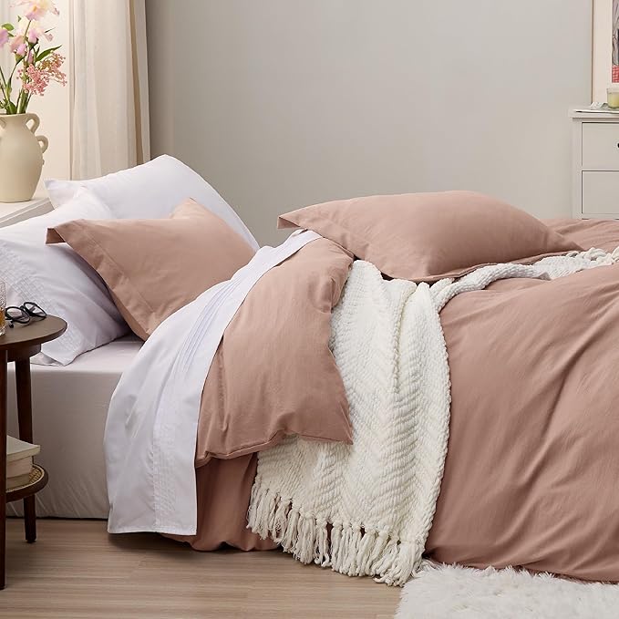 Bedsure Mocha Mousse Duvet Cover King Size - 3 Pieces Prewashed Cotton-Like Extra Soft Bedding Set, Includes 1 Duvet Cover 104x90 Inches with Zipper Closure & 2 Pillow Shams, Comforter Not Included