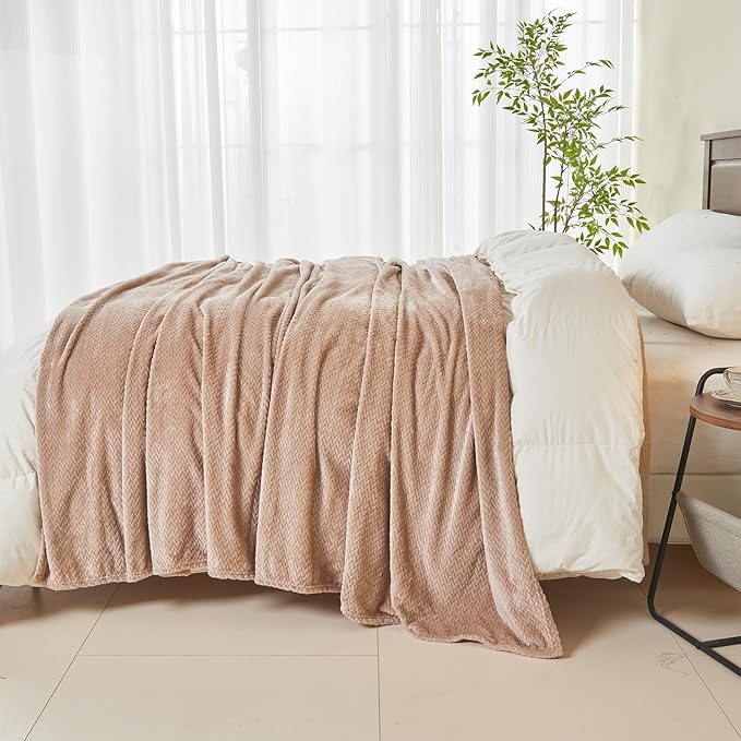 NEWCOSPLAY Super Soft Throw Blanket Taupe Premium Silky Flannel Fleece Leaves Pattern Lightweight Bed Blanket All Season Use (Taupe, Throw(50"x60"))