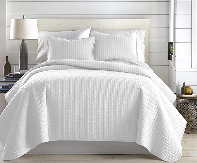 Southshore Fine Living, Inc. XL Twin Quilt Set, Microfiber Quilted Bedspread, White Bedding Twin Coverlet w/Pillow Sham, Pet Hair Resistant Bedding Coverlet Set, Quilted Comforter, Bright White Quilt