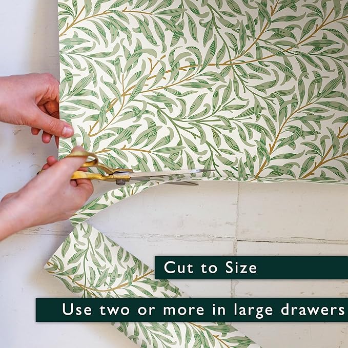 The Master Herbalist Fragrant Scented Drawer Liners in a William Morris Inspired Design | Pack of 5 Sheets | Contains Essential Oils | Made in The UK (Sandalwood)