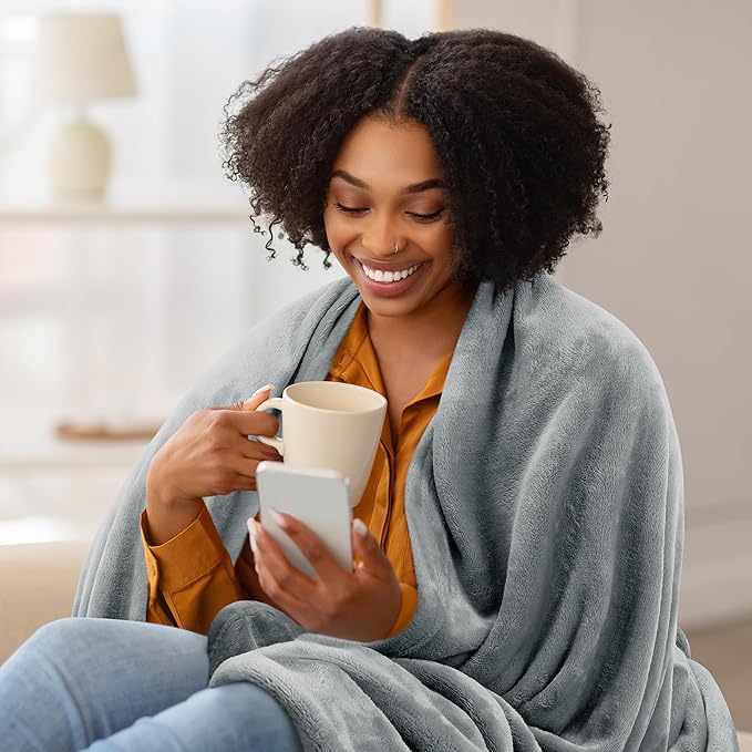 Utopia Bedding Fleece Blanket Queen Size Ash Grey (90x90 Inches) Ultra Soft Warm Lightweight Microfiber Breathable Anti-Static Cozy Winter Bed Blanket, All-Season Home Decor Gift for Men & Women