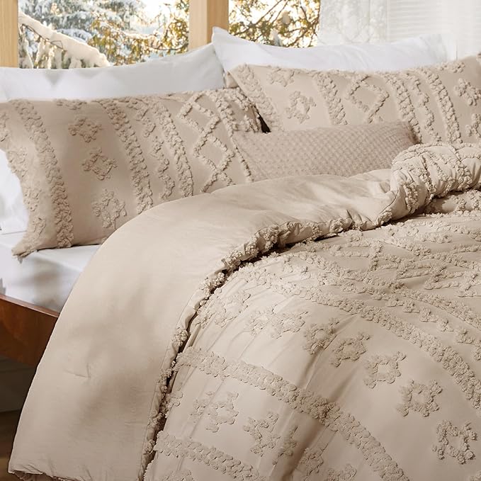 Bedsure Tufted Boho Comforter Set Twin Size - Khaki Boho Bed Set, GentleSoft™ 2 Pieces Farmhouse Shabby Chic Embroidery Bedding, Gifts for Woman, Soft Jacquard Twin Comforter for All Seasons