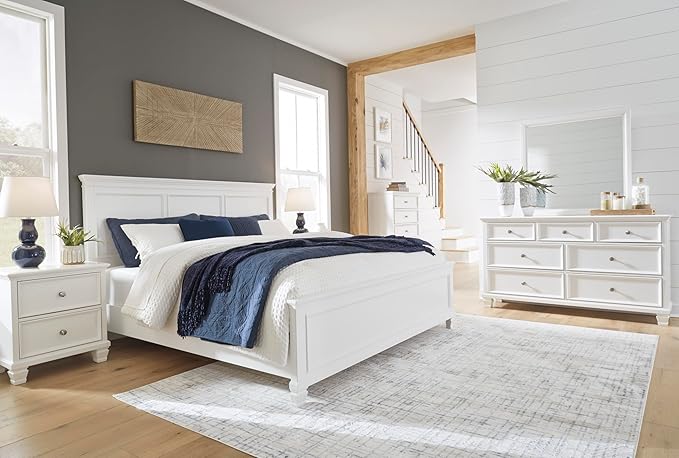 Signature Design by Ashley Fortman Casual Dresser with 7 Storage Drawers and Tapered Feet, Round Metal Knobs" Satin Nickel-tone, Wood, 36" High, White
