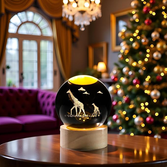 Giraffe Gifts for Women Men 3D Giraffes Crystal Ball with Wooden Light Base Glass Animal Decor Gifts for Giraffe Lovers for Christmas Mothers Valentine's Day Birthday (Diameter 2.36 inches)