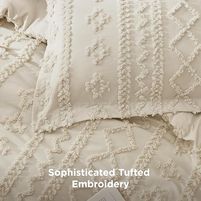 Bedsure Tufted Boho Comforter Set Oversized King - Beige Boho Bed Set, GentleSoft™ 3 Pieces Farmhouse Shabby Chic Embroidery Bedding, Gifts for Woman, Soft Jacquard Comforter for All Seasons