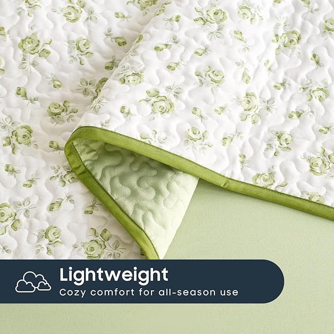 Wake In Cloud - Floral Quilt Set, Coquette Cottagecore Shabby Chic Flower Pattern for Women Teen Girls, Reversible Lightweight Bedspread Coverlet, 3 Pieces, White Green, Twin/Twin XL Size