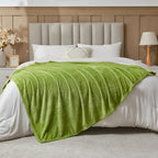 NEWCOSPLAY Super Soft Queen Blanket Green Premium Silky Flannel Fleece Leaves Pattern Lightweight Bed Blanket All Season Use (Green, Queen(90"x90"))