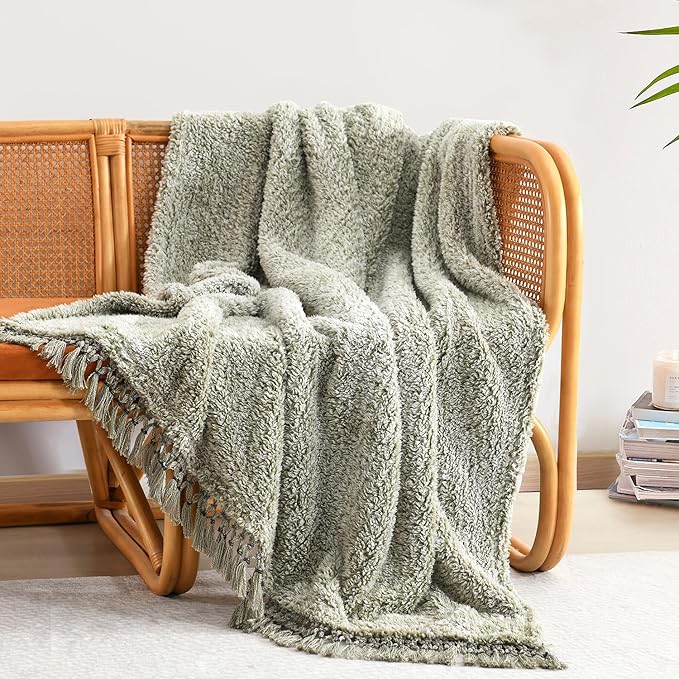 Ultra Soft Cozy Sherpa Throw Blanket with Tassel, Light Weight Warm Decorative Boho Style Plush Throw Blanket Cover for Couch, Sofa, Bedroom,Travel, Outdoor, 50”x60”, Green