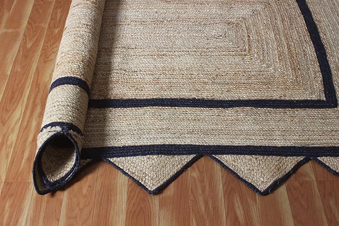 Scalloped Edge Rug, Hand Woven Natural Jute Area Rug, 5x5 Ft Square Beige & Black Braided Kilim Rugs for Living Room, Kitchen, Entryway, Farmhouse