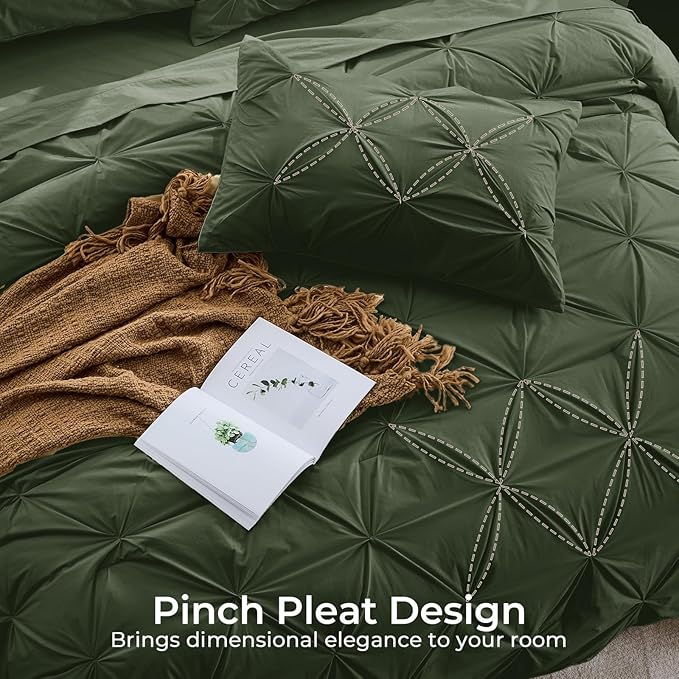 Sasttie King Size Comforter Set, 7-Piece Bed in a Bag, Pintuck Bedding Set for All Season, Includes Comforter, Flat Sheet, Fitted Sheet, Pillowcases and Pillowshams, Dark Green