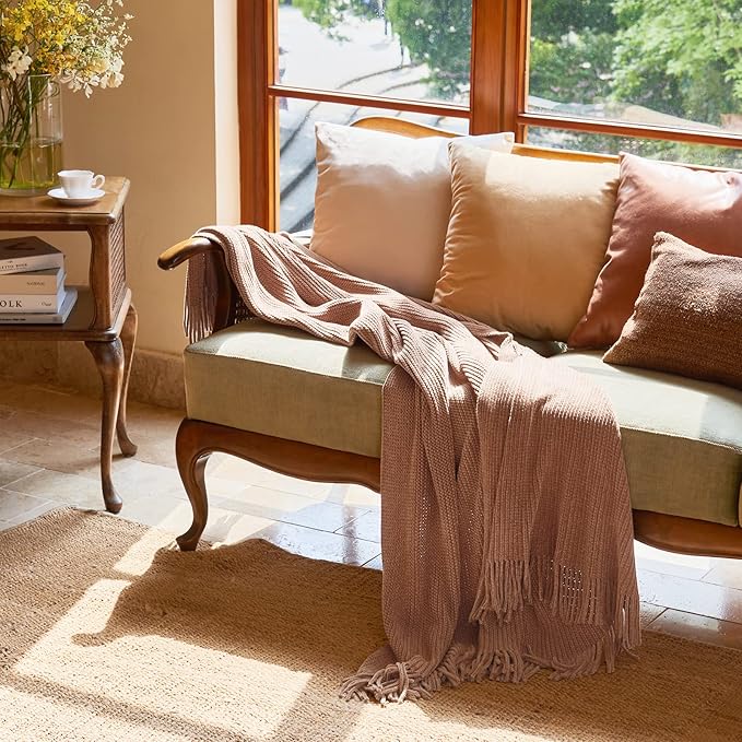 lifein Pink Throw Blanket for Couch, Soft Boho Decor Bed Throw,Cozy Chenille Knitted Small Farmhouse Lightweight Throw (Pink,50 * 60")