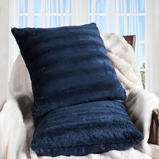 Cheer Collection Faux Fur Throw Pillows - Decorative Pillows for Couch, Bed Throw Pillows, Blue Accent Pillows for Bedroom or Living Room Aesthetic, Set of 2 Furry Throw Pillows, 22" x 22"