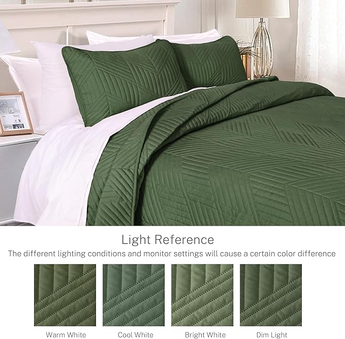 Exclusivo Mezcla Ultrasonic King Quilt Bedding Set, Lightweight Olive Green Bedspreads Soft Modern Geometric Coverlet Set for All Seasons (1 Quilt and 2 Pillow Shams)