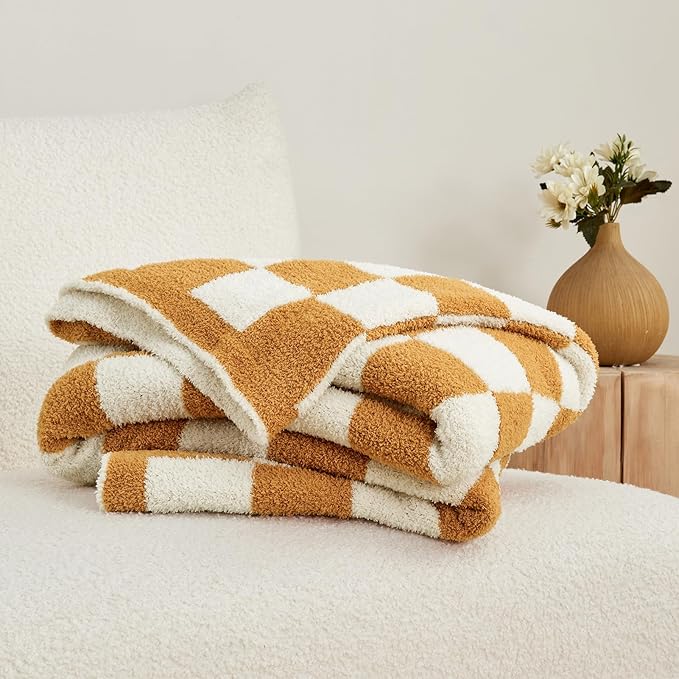 CozeCube Super Soft Fullfy Microfiber Reversible Knitted Blankets, Warm Cozy Fuzzy Plush Throw, Orange and White Checkered Throw Blanket for Couch Bed Sofa, 50" x 60"