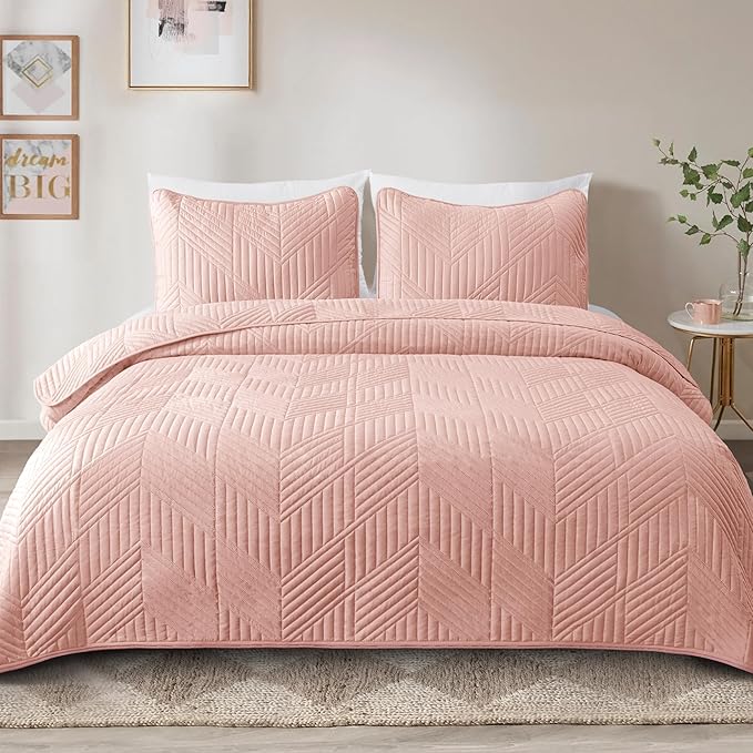 Exclusivo Mezcla Ultrasonic Twin Quilt Bedding Set, Lightweight Blush Pink Bedspreads Soft Modern Geometric Coverlet Set for All Seasons (1 Quilt and 1 Pillow Sham)
