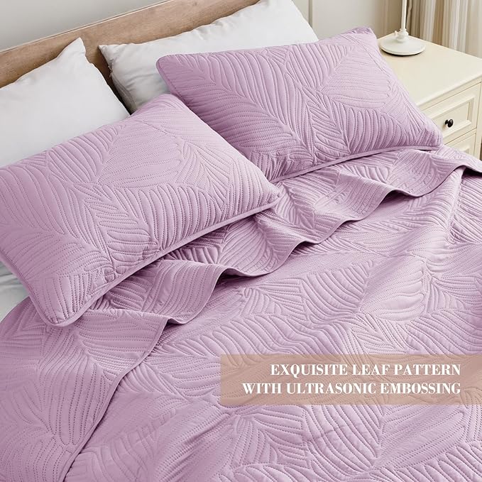 Exclusivo Mezcla King Size Quilt Bedding Set, Lightweight Lilac Quilts King Size for All Seasons, Soft Microfiber Bedspreads Coverlets Bed Cover with Leaf Pattern, 3 Piece