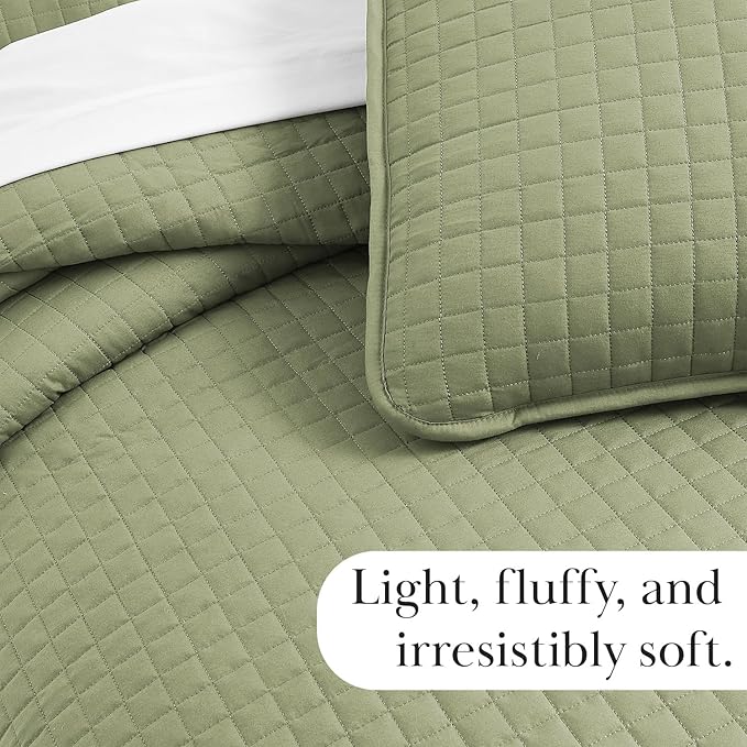 Southshore Fine Living, Inc. Twin XL Comforter Quilt Set, Dorm Room Bedding Essentials, Stain Resistant, Machine Washable Bed Spread, Twin XL Green Quilt Bedspread Set w/Pillow Sham, Sage Green