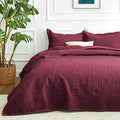 Love's cabin California King Size Quilt Bedding Set Burgundy Bedspreads - Cal King Lightweight Bedspread Comforter - Coin Pattern Coverlet for All Season - 3 Pieces (1 Quilt, 2 Pillow Shams)