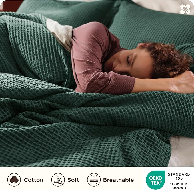 Bedsure Cotton Duvet Cover King - 100% Cotton Waffle Weave Forest Green Duvet Cover King Size, GentleSoft™ and Breathable Bedding Set for All Season, 3 Pieces, 104"x90"