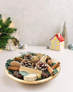 Apragaz Christmas Potpourri-Green Christmas Vase Filler with Cinnamon Sticks, Anise, Cedar Branches, Pine Cones Mix Potpourri, Home Decorations for House Xmas Bowl Filler Décor
