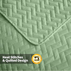 Maple&Stone Quilt Set Twin/Twin XL, Lightweight Mint Green Bedspread Ultrasonic Chevron Pattern Light Coverlet for All Season Comforter Bedding Decor - 2 Piece Twin Extra Long Bed Cover Sets
