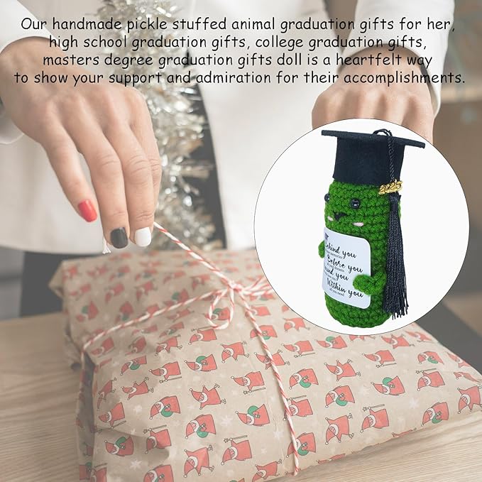 2025 Graduation Gifts for Him Her Emotional Support Pickle, Grad Decor Gifts, 5.9 X 1.96 inch, Handmade Positive Crochet Cucumber Gift for Women Men, Cute Knitted 2025 Graduation Decoration